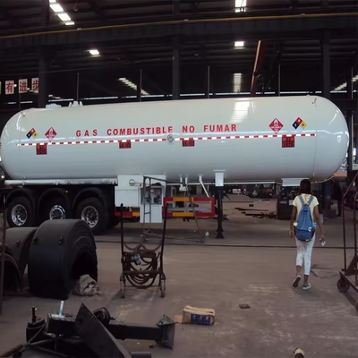 Подприцеп с высокой емкостью для транспортировки газа и доставки пропана на 3 оси
